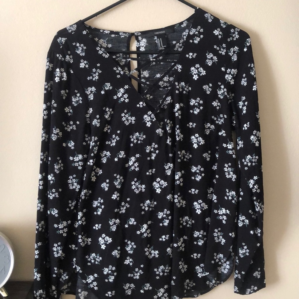 Long sleeve floral blouse